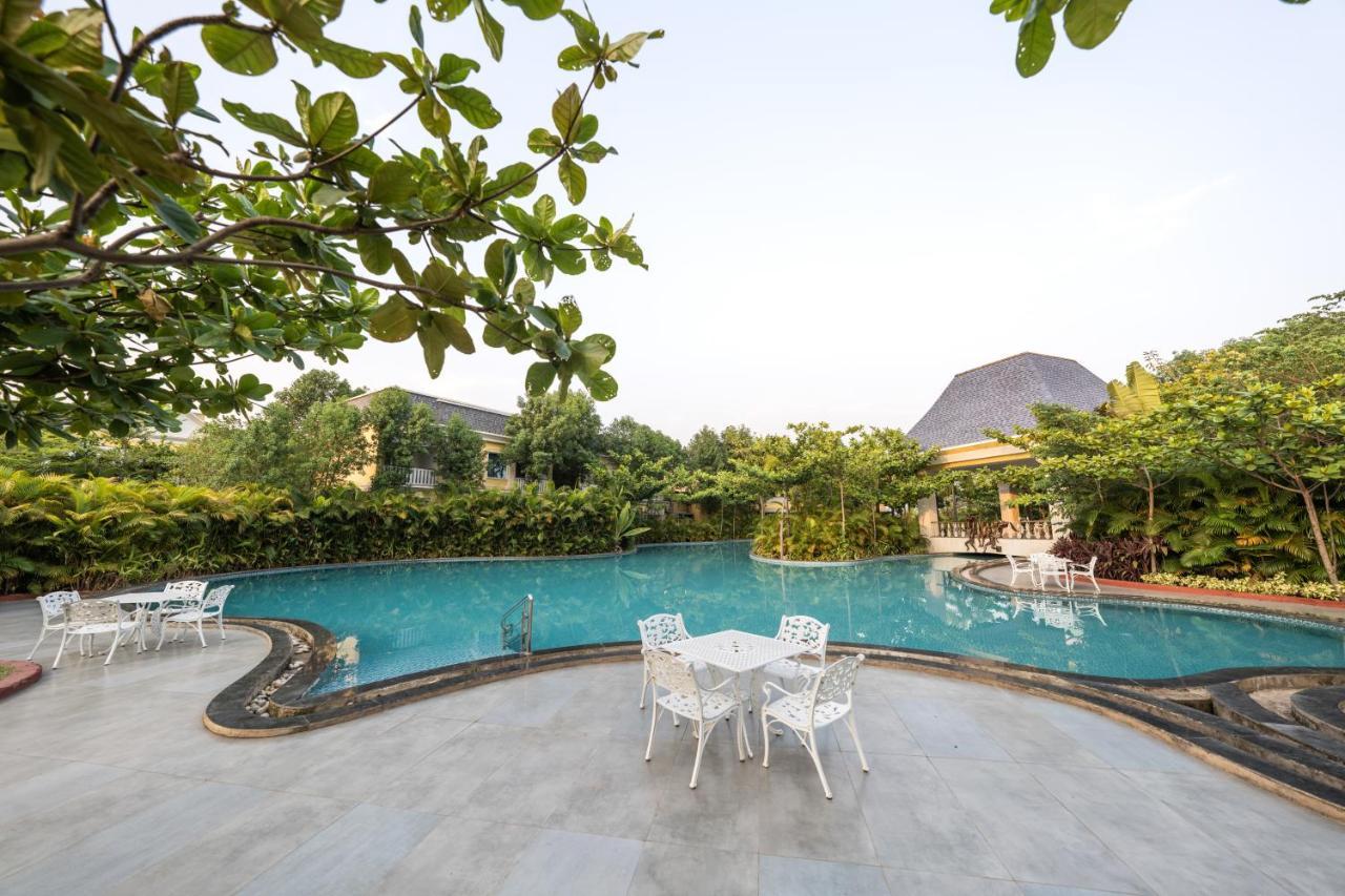 Fairway Golf & Lake Resort Naya Raipur Kültér fotó